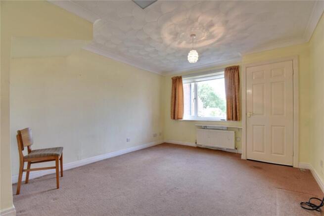 2 bed Semi-Detached for sale Image 6