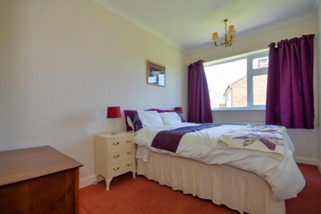 3 bed Detached Bungalow for sale Image 12