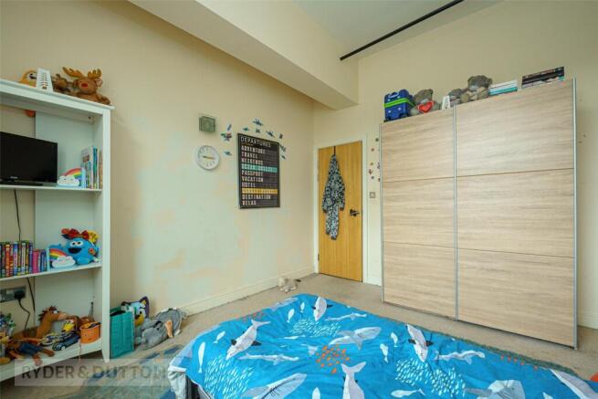 2 bed Apartment for sale Image 9