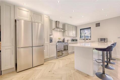 Trinity Close, Billericay, CM11