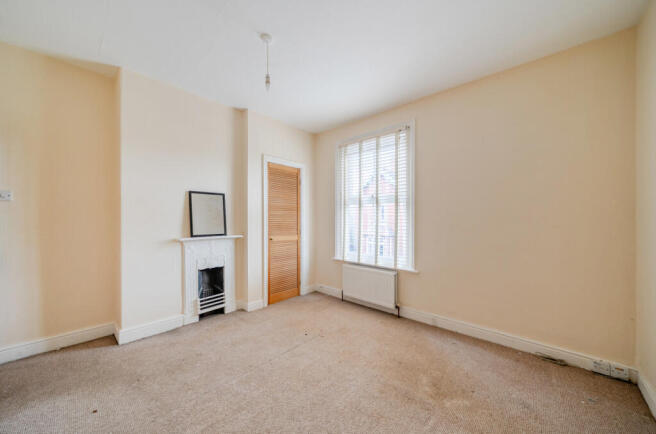 2 bed Terraced for sale Image 9