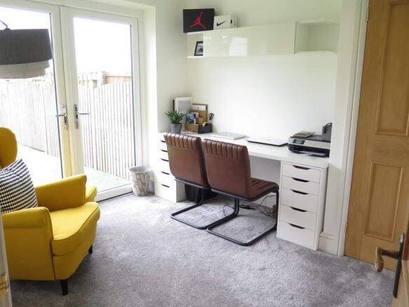 Photo 5