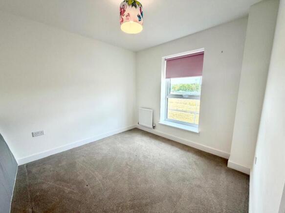 3 bed Semi-Detached for sale Image 10