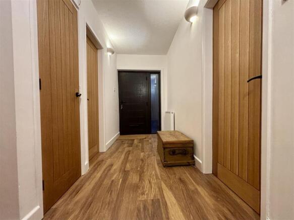 2 bed Detached Bungalow for sale Image 10