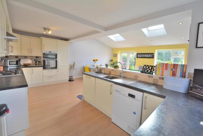 Open Plan Dining Kitchen