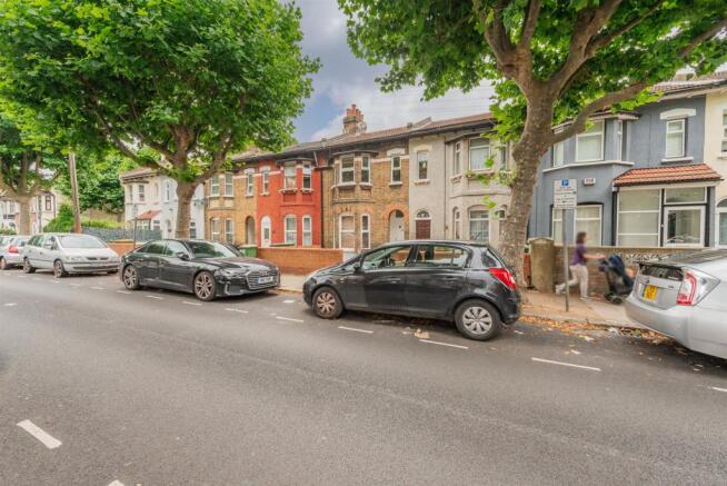 Harold-Road-London-terraced-house-DSC_1648.jpg