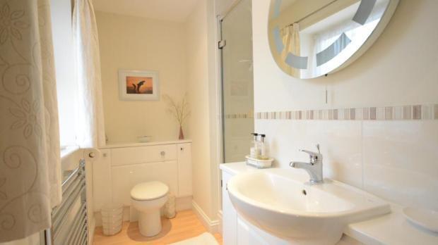 Ensuite