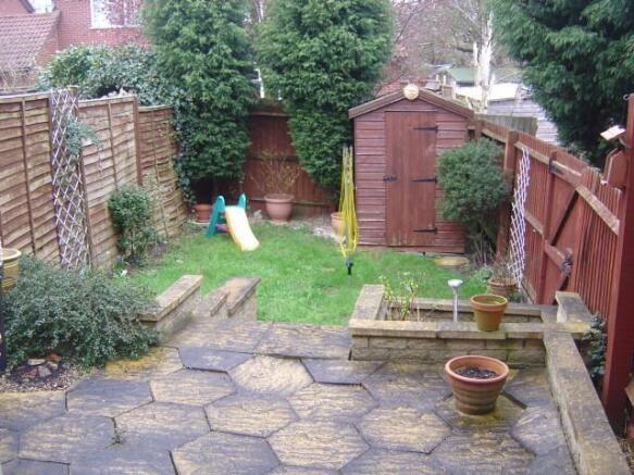 4 Daisy Croft, Rushden 010.jpg