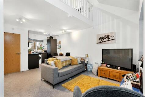 Mansfield, Nottinghamshire, NG18 4ZF