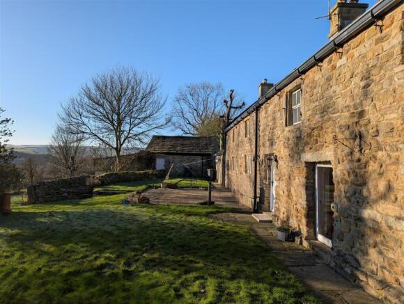 Chapel Farm House 1.jpg