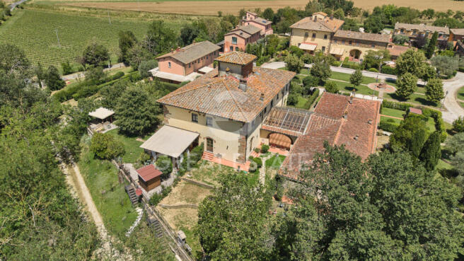 Esterno