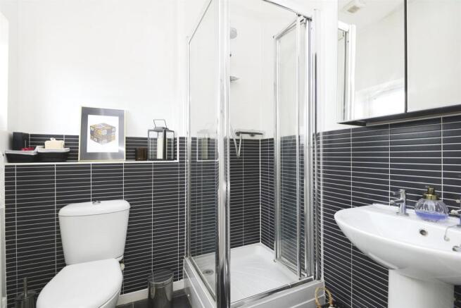 En Suite: