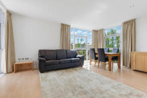 12, 69 Warwick House, Worple Road, London SW19 4LE