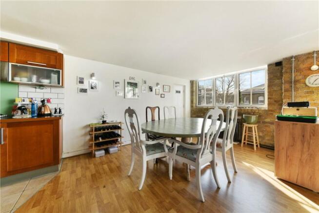 Flat For Sale Se18