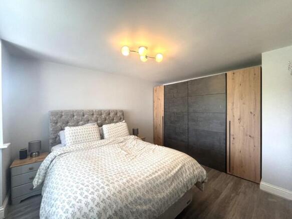 Bedroom_1.jpeg