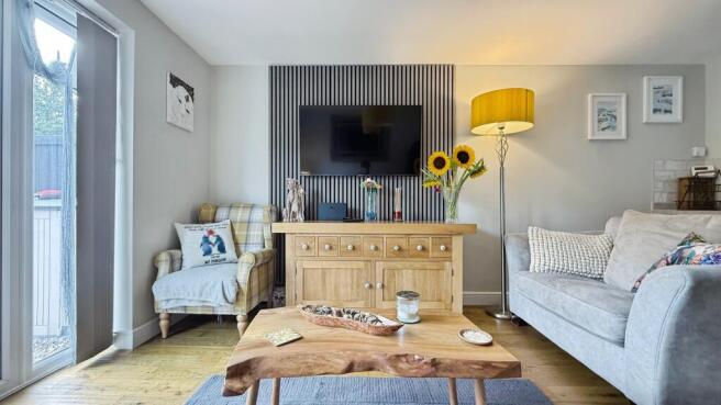 2 bed Town House for sale Image 4