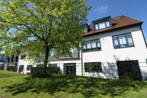 Apartment 5, Mulberry House, Station Road, Dorking RH4 1EB