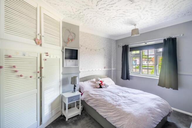 5 bed Semi-Detached for sale Image 10