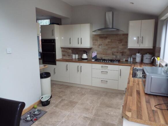 Kitchen/breakfast ro