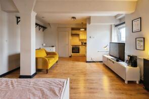 Flat 508, City View House, Bethnal Green Road, London E2 9QY