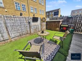 23, Brunswick Place, Heckmondwike WF16 0LE
