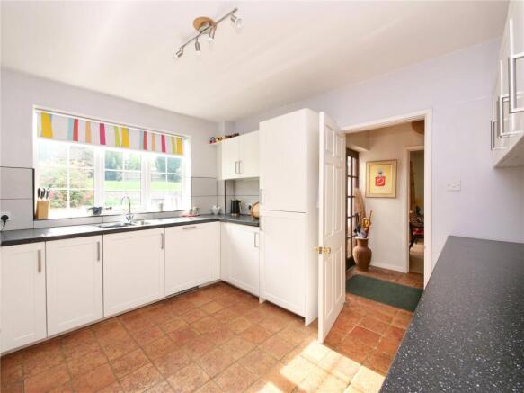 A Deceptively Large Four Bedroom House in Chilcompton photo 4