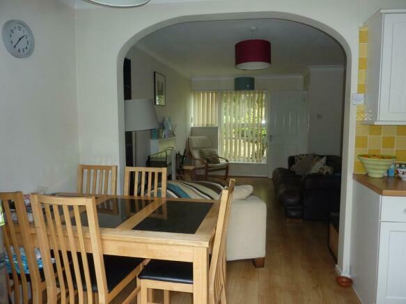 Kitchen to Lounge.jpg