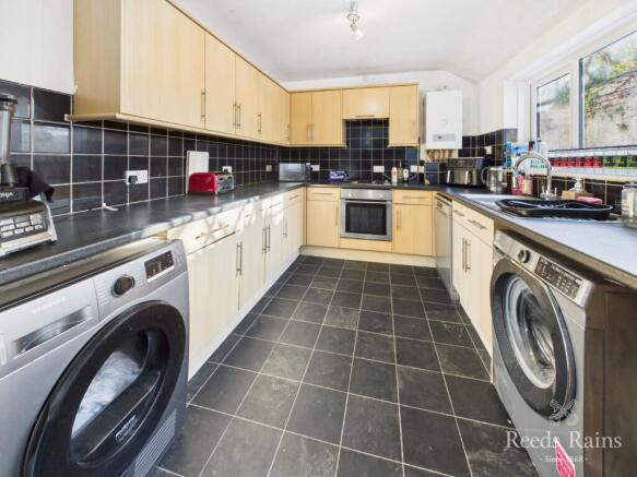 3 bed Terraced for sale Image 4