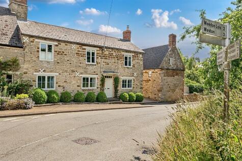 High Street, Wappenham,NN12