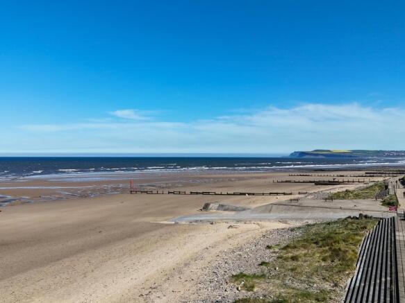 5 bed Terraced for sale Image 4