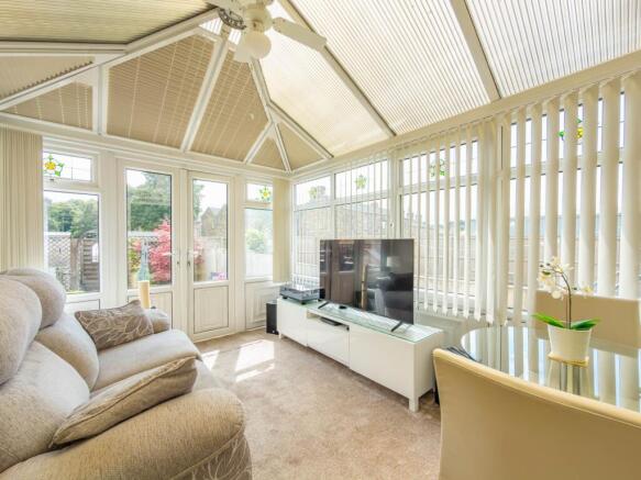 2 bed Town House for sale Image 5