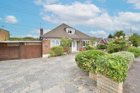 Clarks Mead, Bushey, WD23