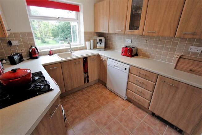 Kitchen.JPG