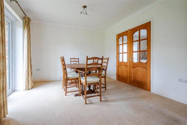 Garden Leys, Leighton Buzzard, Beds, LU7 photo 4