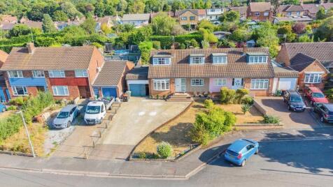 Sheepcote Crescent, Heath And Reach, Leighton Buzzard
