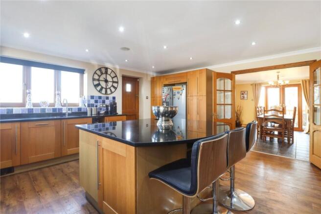 Kitchen/Breakfast Rm