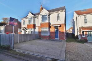 7, Park Avenue, Waterlooville PO7 5DN