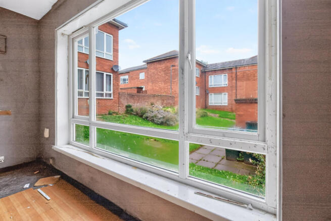 1 bed Flat for sale Image 4