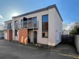 17, Wellington Lane, Cheltenham GL50 4JF