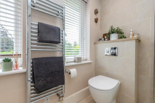 bathrooms 5.jpg