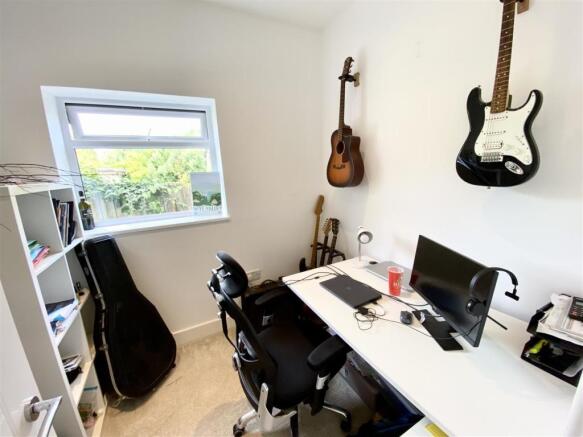 BEDROOM 3