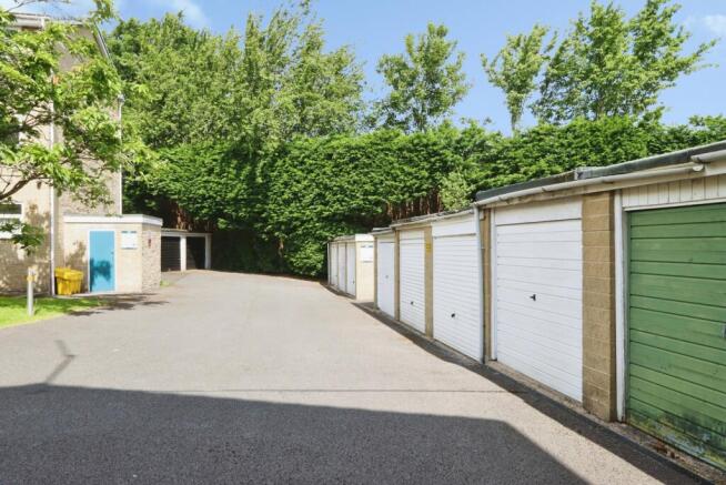 Park Grange Croft, Sheffield, South Yorkshire, S2 photo 4