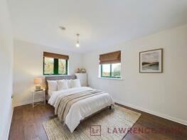 34, 1089 William Perkin Court, Greenford Road, Greenford UB6 0AJ