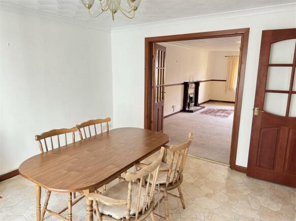 Dining Room: