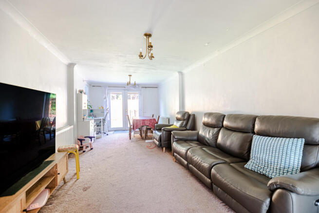 4 bed Detached for sale Image 4