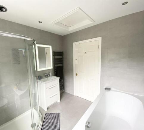 Family bathroom