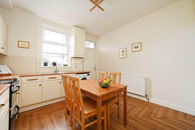 3 bed Terraced for sale Image 8