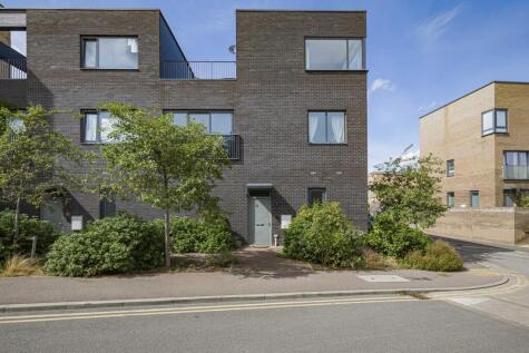 Loampit Road, Erith