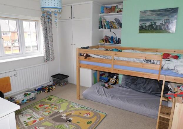 Photo 10