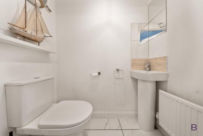 2 bed Town House for sale Image 8